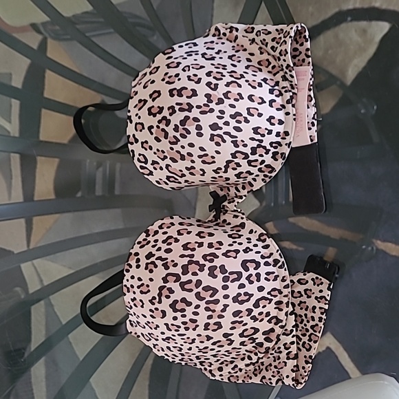 Victoria's Secret Bra ❤ - Picture 4 of 6